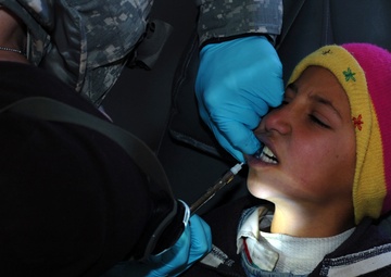 Medical Operation Helps Iraqi School Children, Families