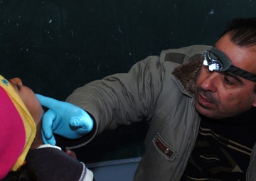 Medical Operation Helps Iraqi School Children, Families