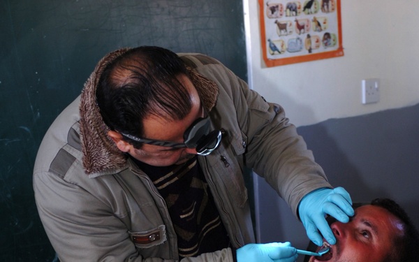 Medical Operation Helps Iraqi School Children, Families