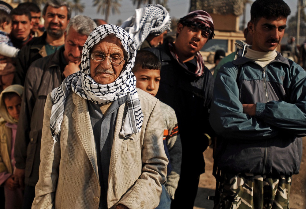 Iraqi and Coalition Troops Provide Free Health Care to Iraqi Citizens