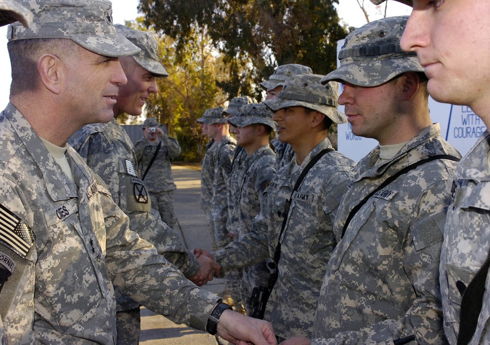 10th Mountain Division Commander Visits troops in Kirkuk, Iraq