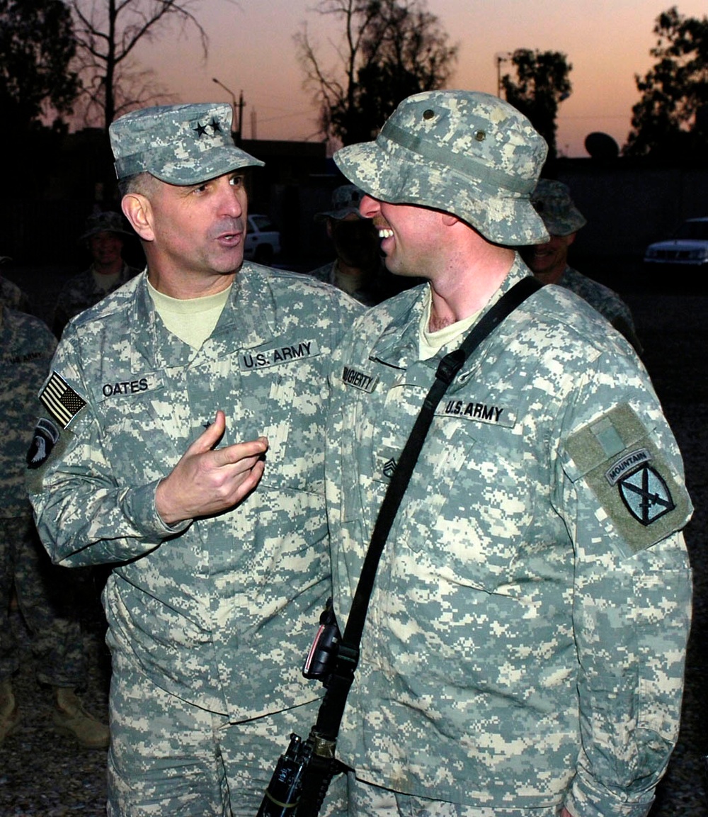 10th Mountain Division Commander Visits troops in Kirkuk, Iraq