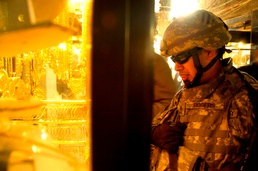 Groups Work to Kindle Commerce at New Baghdad Market