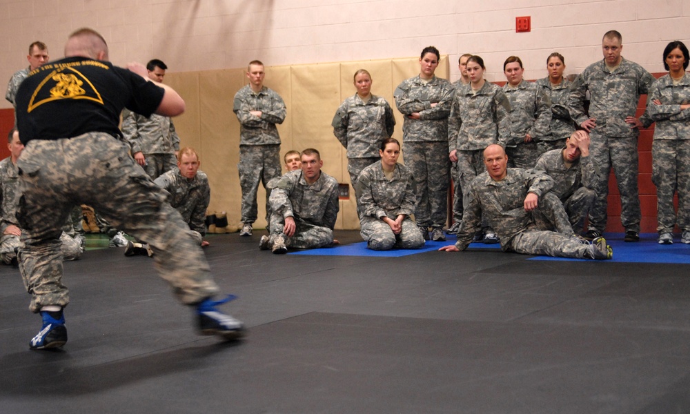 Soldiers Catch Cool Combatives Training