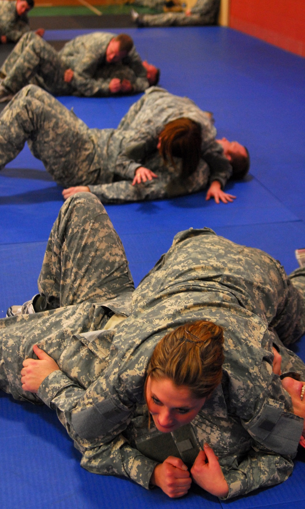 Soldiers Catch Cool Combatives Training