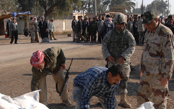 Aco conducts Concerned Local Citizen registration and Co-op Humanitarian Aid with IP and CLC in Nowfal.