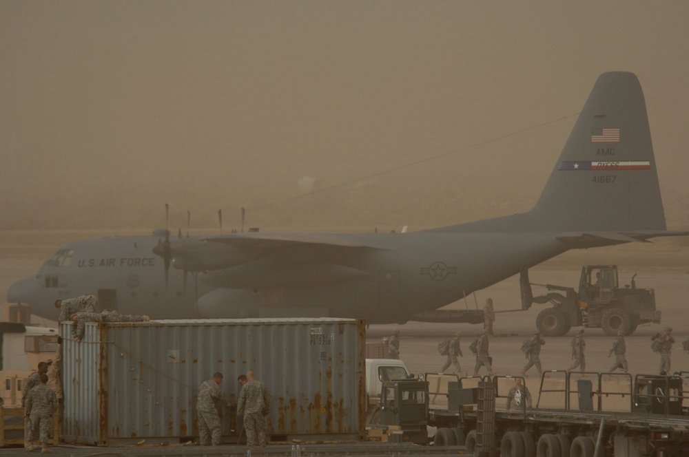 Sather Airmen keep mission on track during dust storm