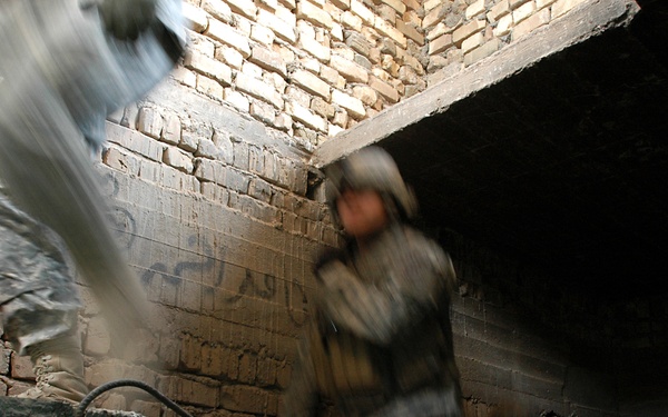 Ray Odierno in Owesat, Iraq
