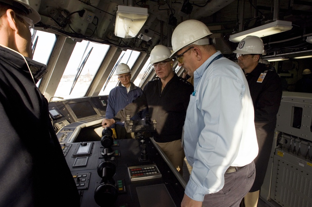 Marinette Marine Shipyard Tour