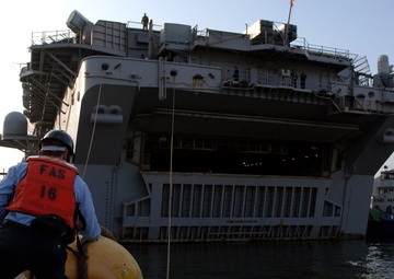 USS Essex departs