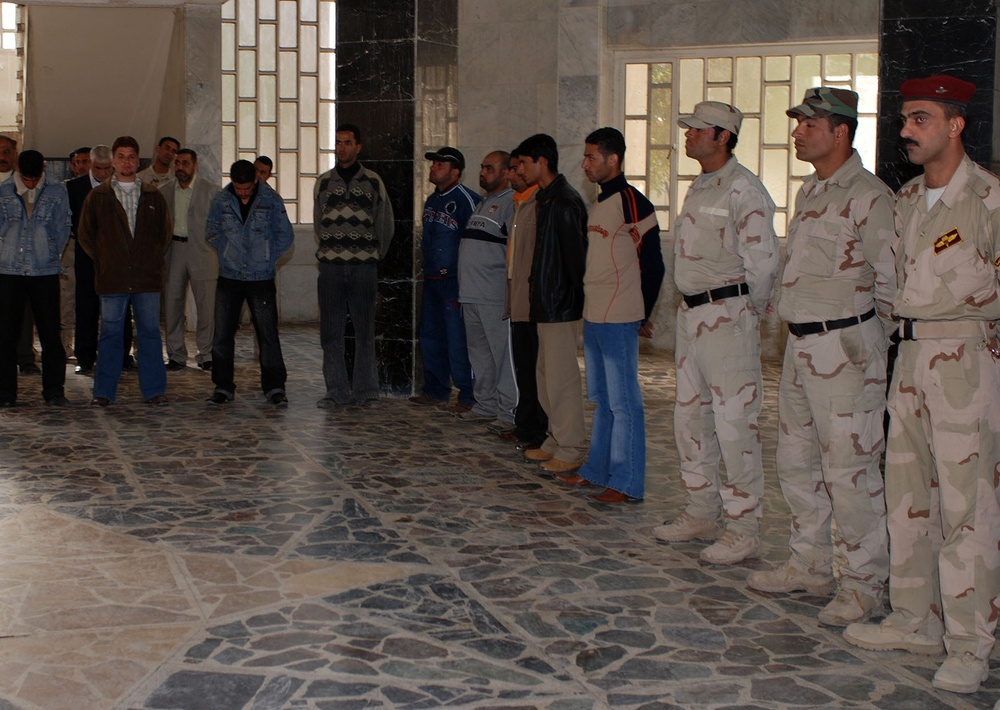 IA Soldiers, CLCs recognized for achievements in securing northern Baghdad neighborhoods