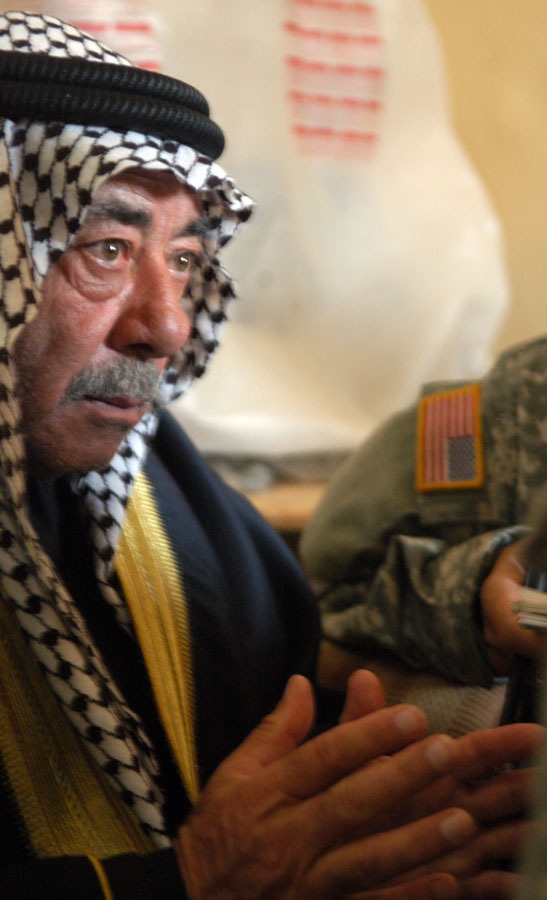 MND-B, Iraqi leaders address issues together