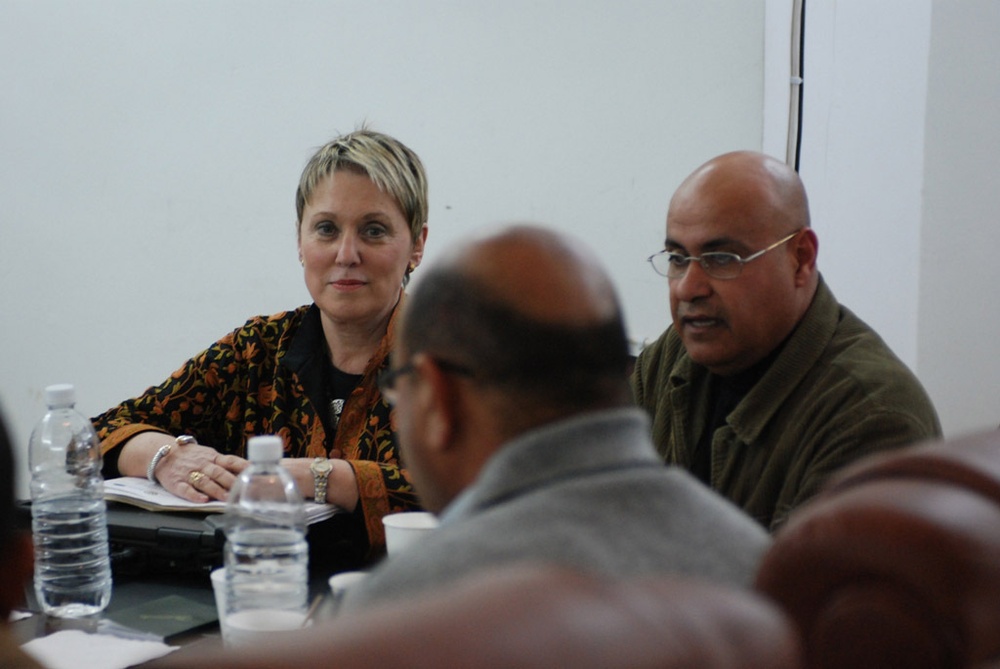 Training provides insight into contracting process