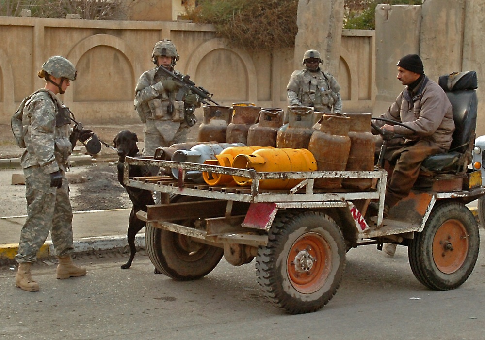 552nd MP's search for explosives in Mosul