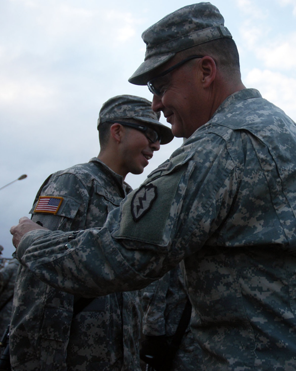 Stryker Soldiers awarded combat patch