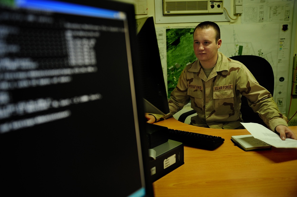 Airman provides computer support to terror fighters