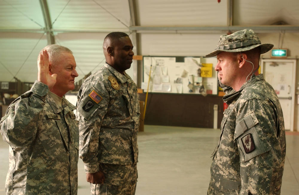 Lt. Gen. Clyde A. Vaughn Visits Army National Guard Soldiers in Kuwait