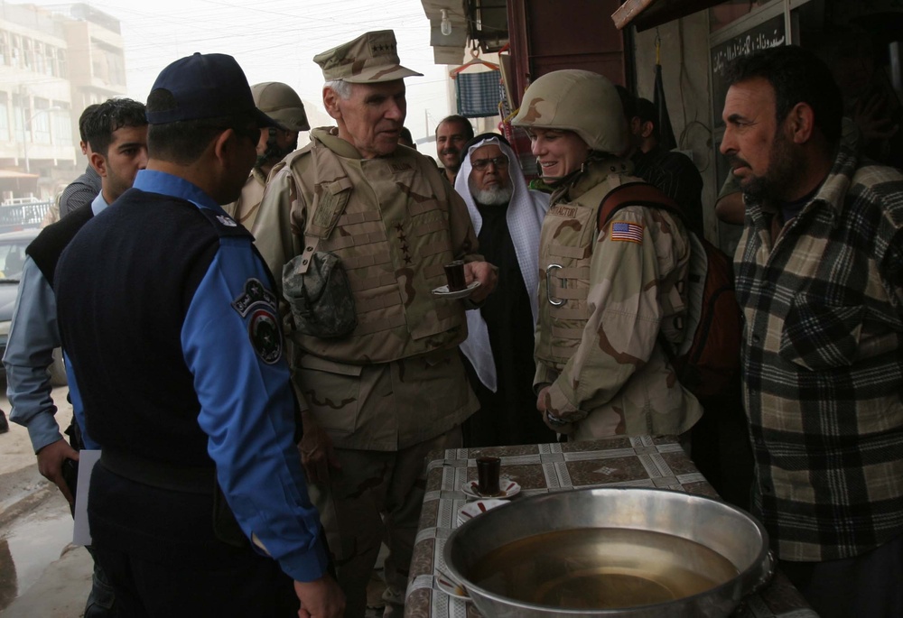 CentCom Commander visits Fallujah