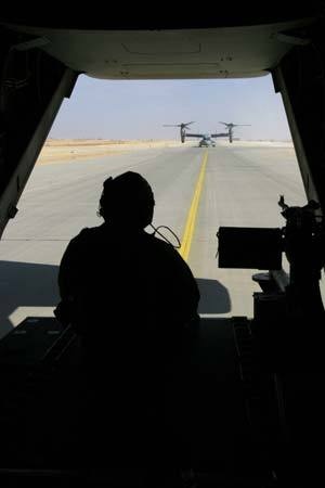 MV-22 Osprey Soars Above Al Anbar