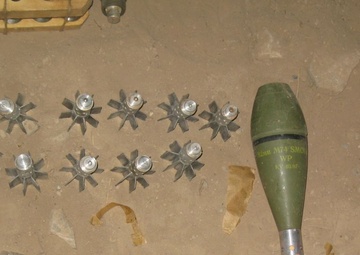 Sons of Iraq identify three caches; report to Coalition Forces