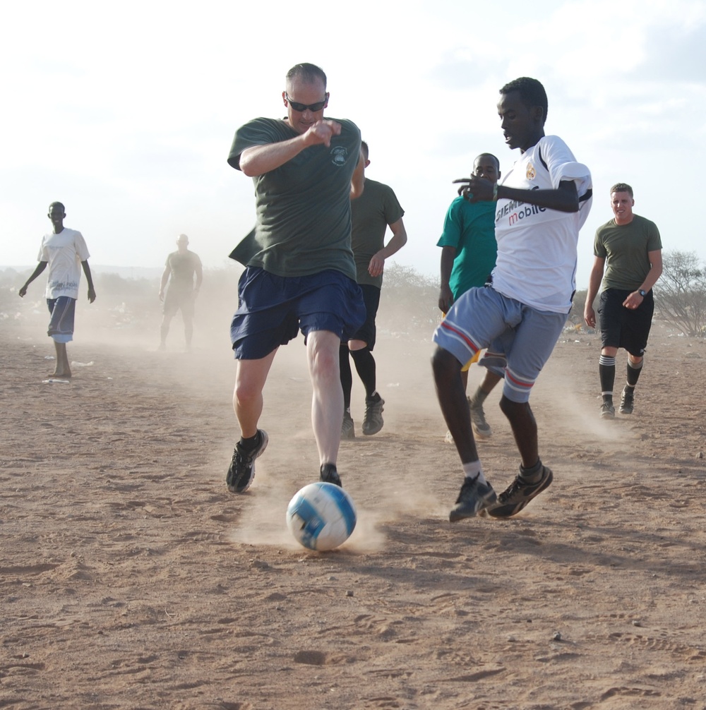 3rd LAAD Marines Share Joy of Soccer With Local Djiboutian Community