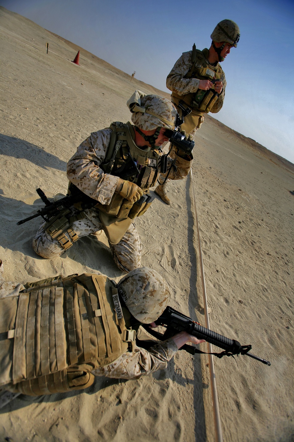 Marines fire at Joe Foss Range in Iraq