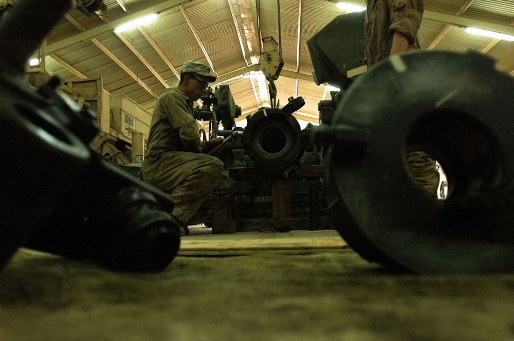 Keeping Hot Guns Firing: Artillery Mechanics Tackle New Systems to Keep Mission Going, More