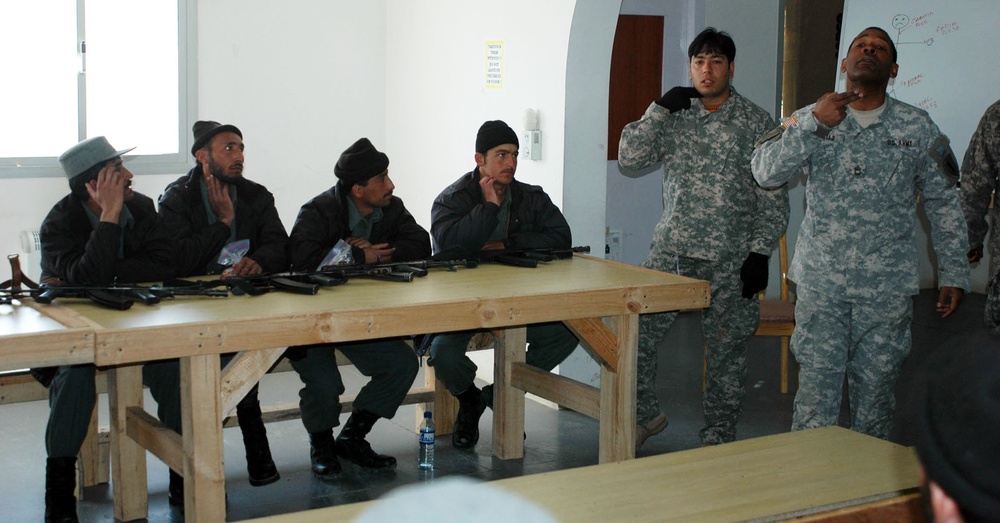 Face of Defense: Soldiers Teach Afghan Police First Aid
