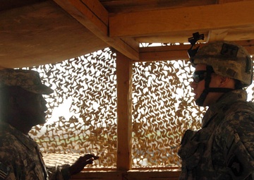 Muli-National Force - Iraq command sergeant Major visits Rakkasan units