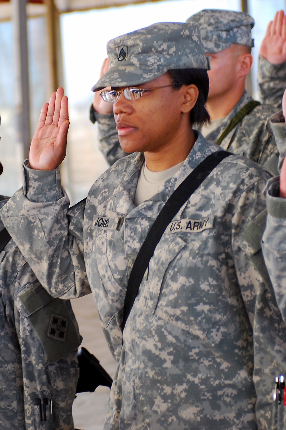 Soldiers Decide to Stay Army Strong