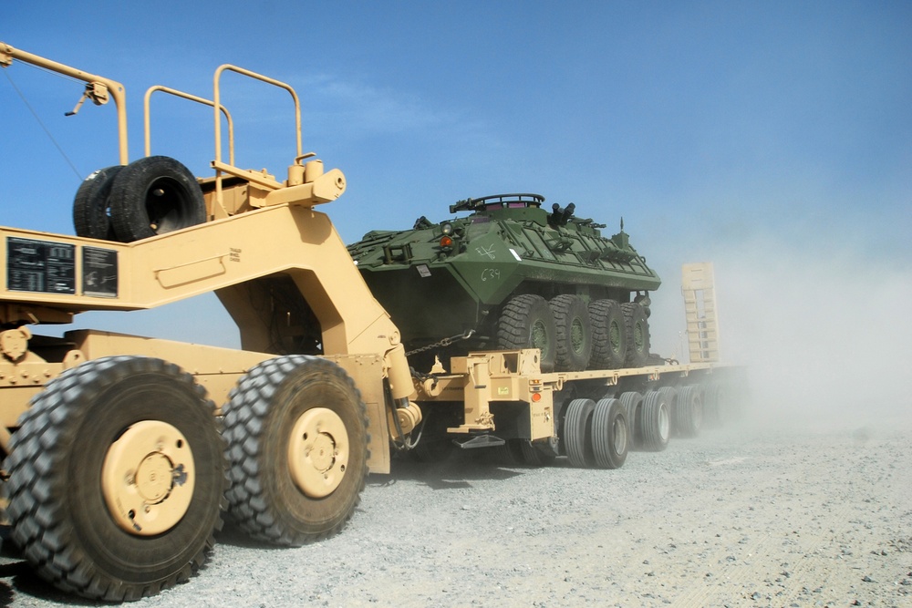 Strykers move to Iraq