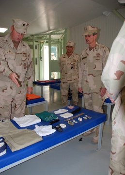 Expeditionary Combat Commander Impressed by Guantanamo Sailors