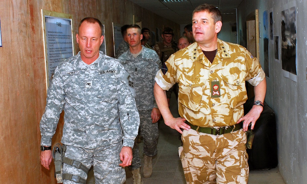 MNF-I deputy CG visits Striker Brigade