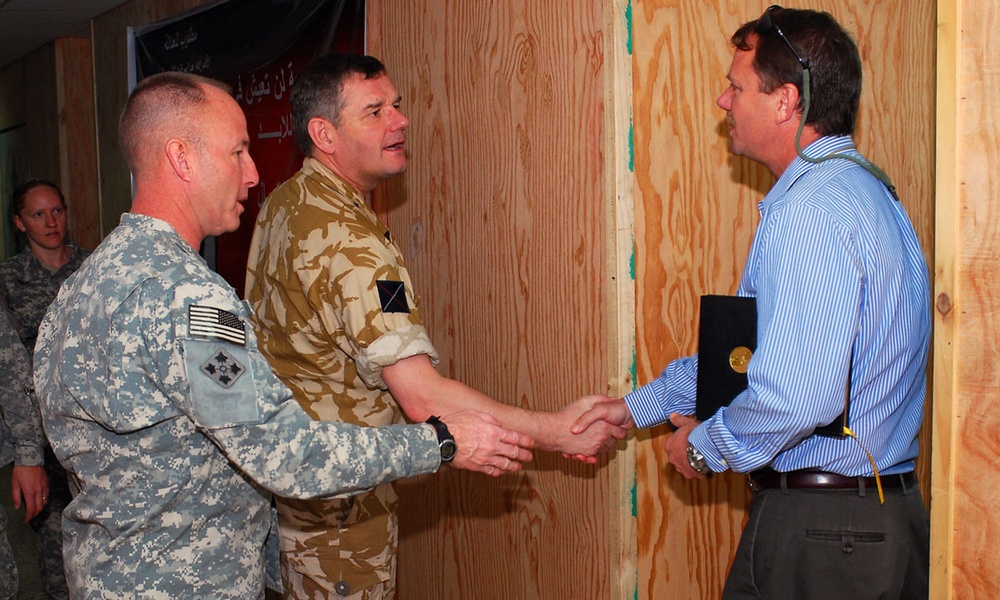 MNF-I deputy CG visits Striker Brigade