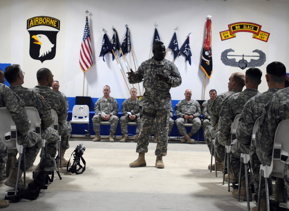Top NCO in Iraq Inducts Newest &quot;No Slack&quot; Leaders