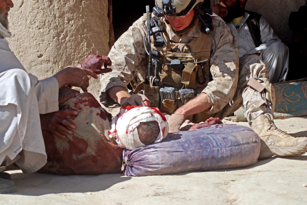 Navy corpsmen with Special Ops save lives in combat zone