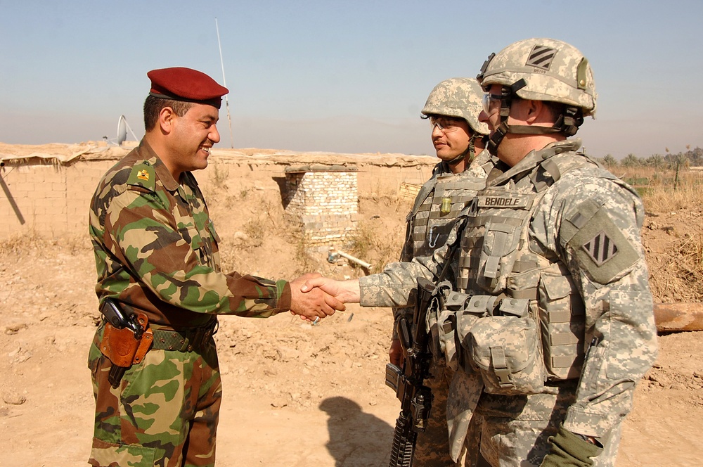 MiTT Training with Iraqi Army