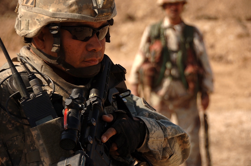 MiTT Training with Iraqi Army
