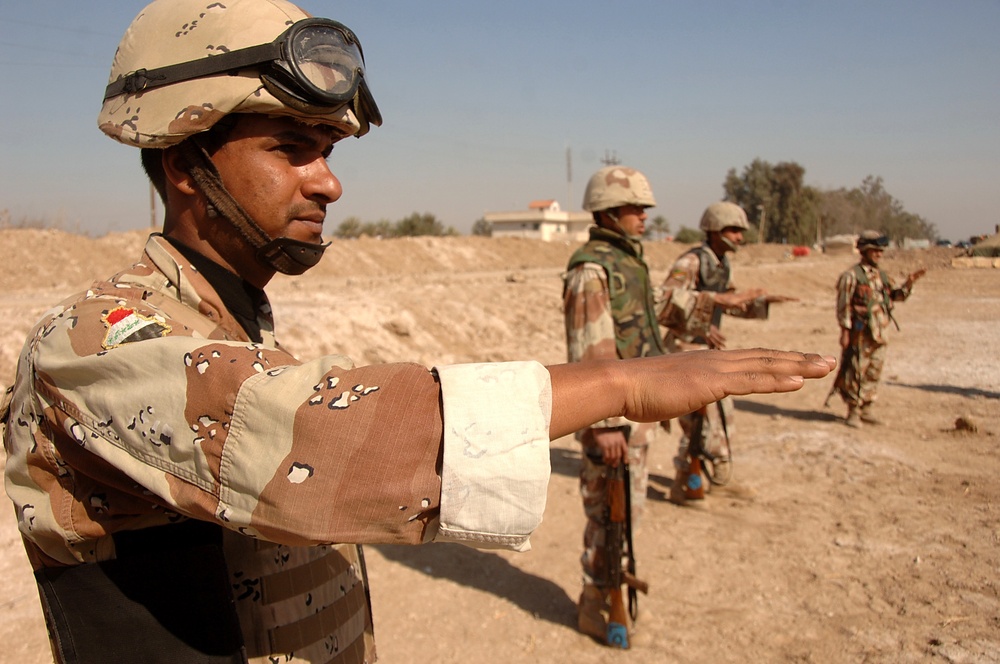 MiTT Training with Iraqi Army
