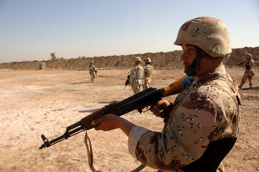 MiTT Training with Iraqi Army