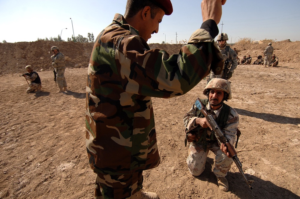 MiTT Training with Iraqi Army
