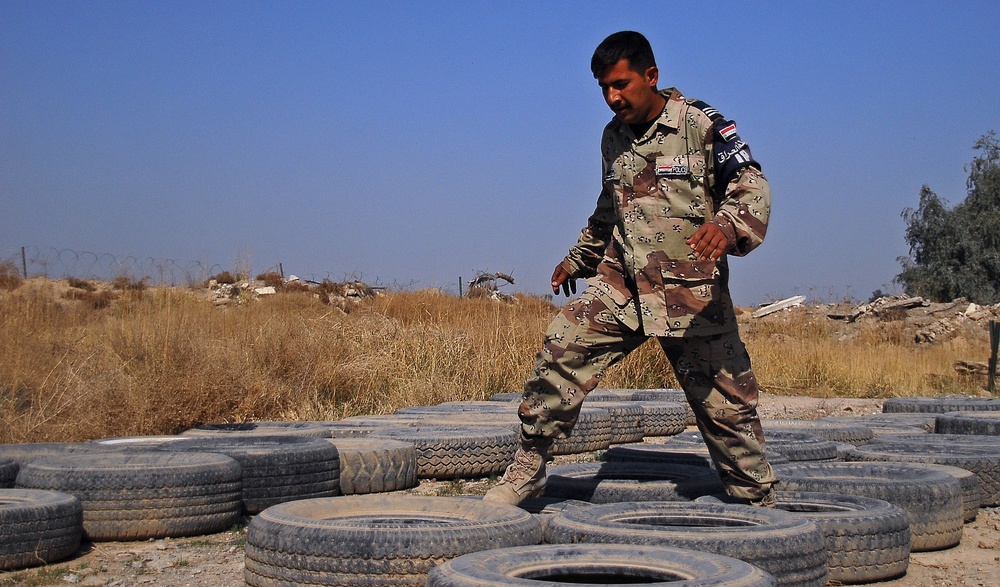 Stryker Troops Train Iraqi Security Forces to Be Self-sufficient