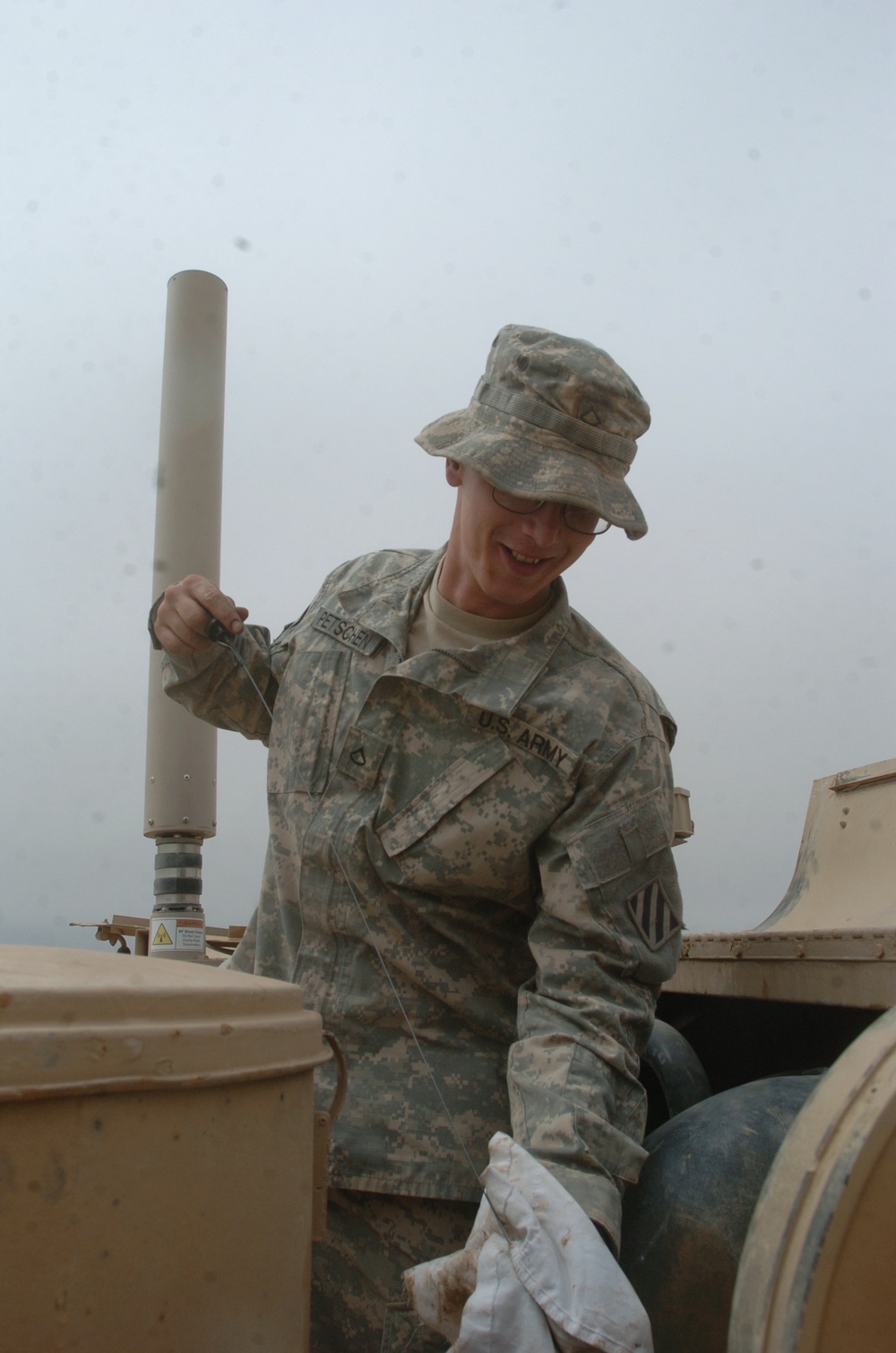 DVIDS - News - 203rd BSB Keeps The Army Rolling Along