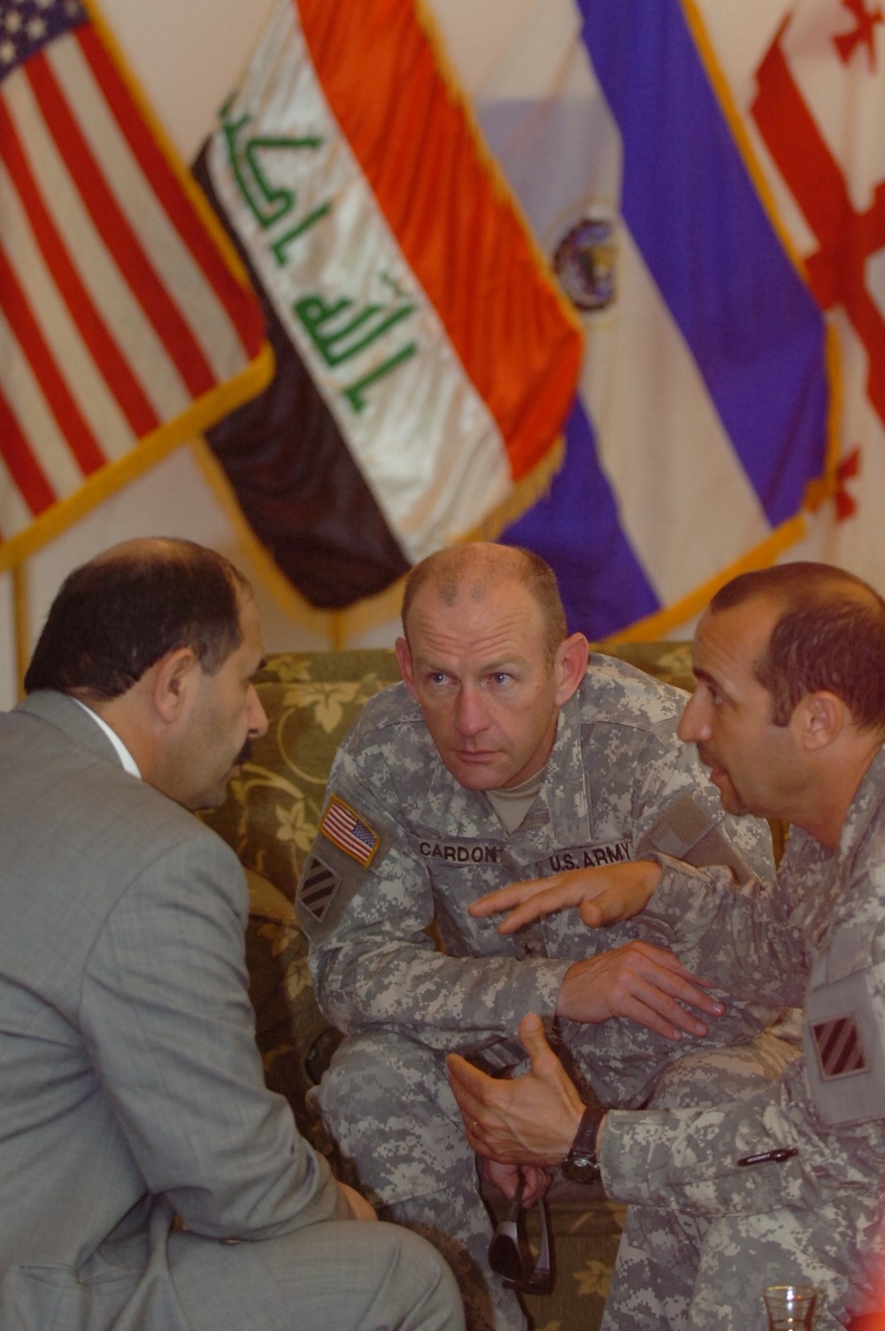 Brig. Gen. Cardon, Wasit Governor discuss economics Brig. Gen. Cardon, Wasit Governor discuss economics