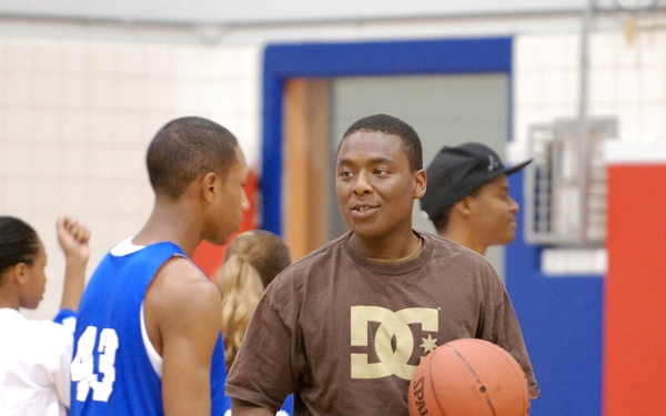 Ex-Basketball Stand-out Teaches Kids How to Play and Win