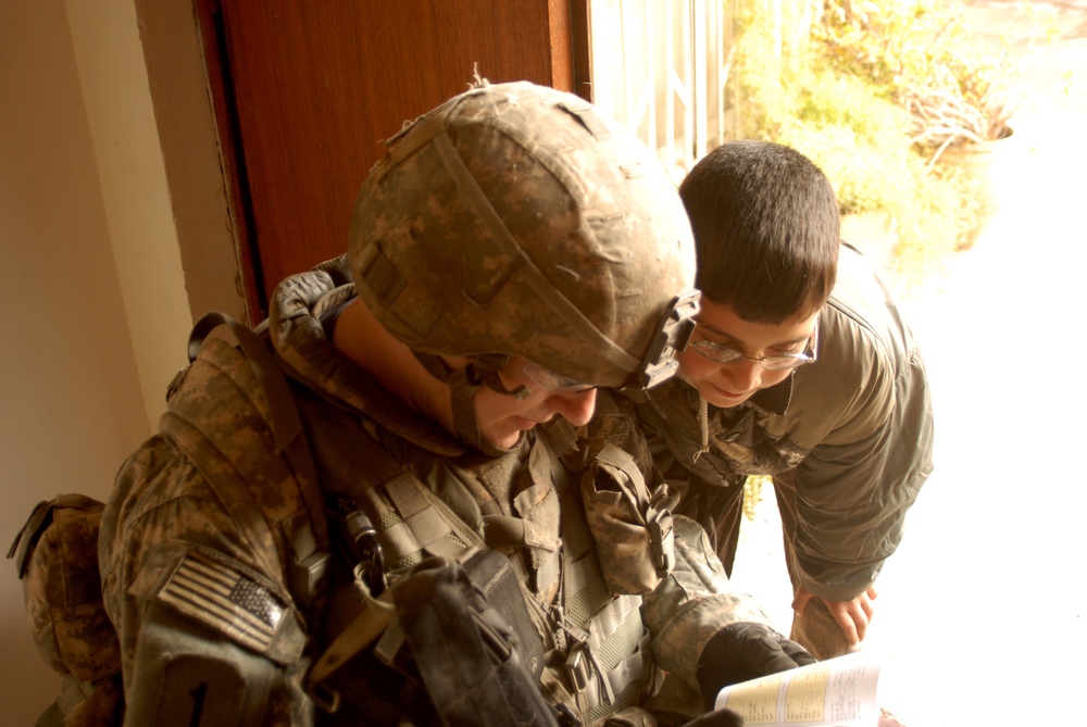 Soldiers Clear Weapon Cashes