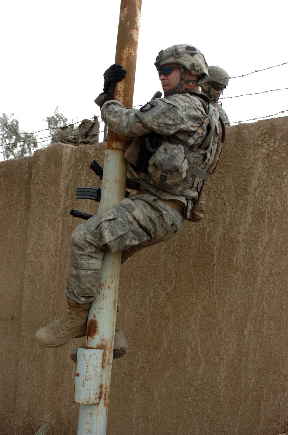 Tennessee native patrols western Baghdad neighborhood of Hurriyah