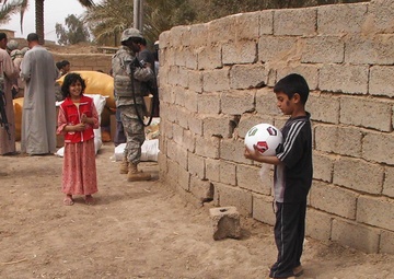 Soldiers deliver food, toys to Gurtan village