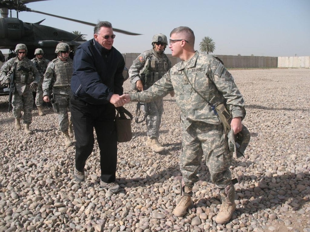 Retired general walks Salman Pak