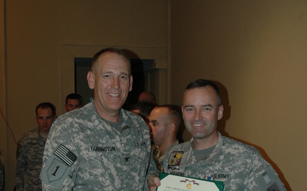 Gunfighter Pilots Awarded Air Medals